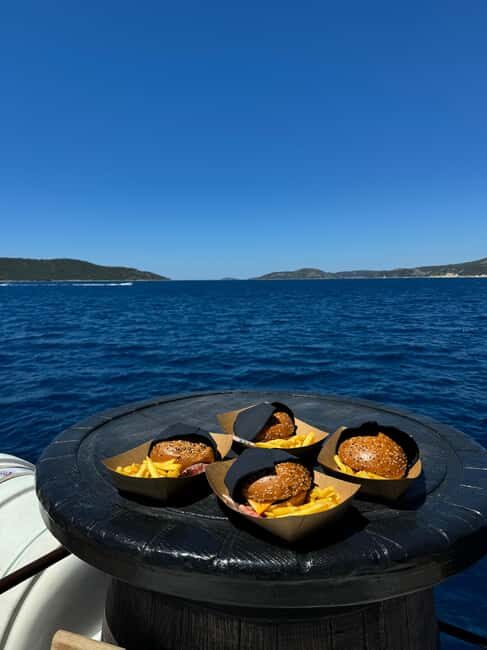 Split: Blue Lagoon Underwater Museum Tour w/Lunch & Drinks - A Deep Dive into the Experience