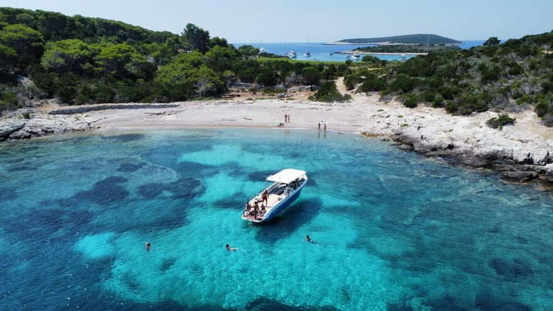 Split: Boat Tour to Blue Cave, Vis, Blue Lagoon, Hvar, Bra - Good To Know