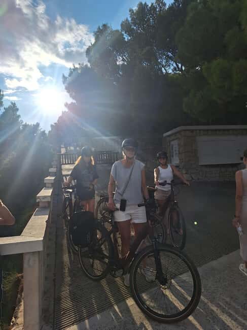 Split City Electric Bike Tour - The Experience of the Guides & Reviews