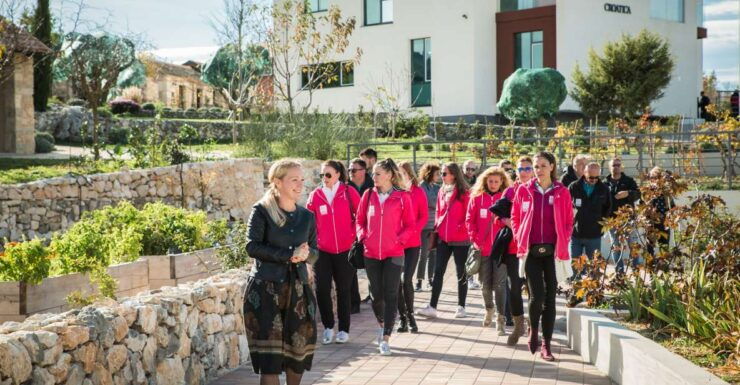 Split: Dalmatian Countryside Open-Top Bus Tour With Stops - Tour Itinerary Overview