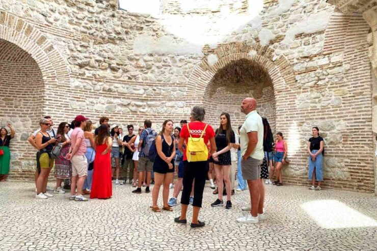 Split: Diocletian's Palace Walking Tour - Experience Highlights