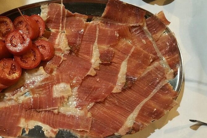 Split Food Tour (Small Group) - Group Size Limitation