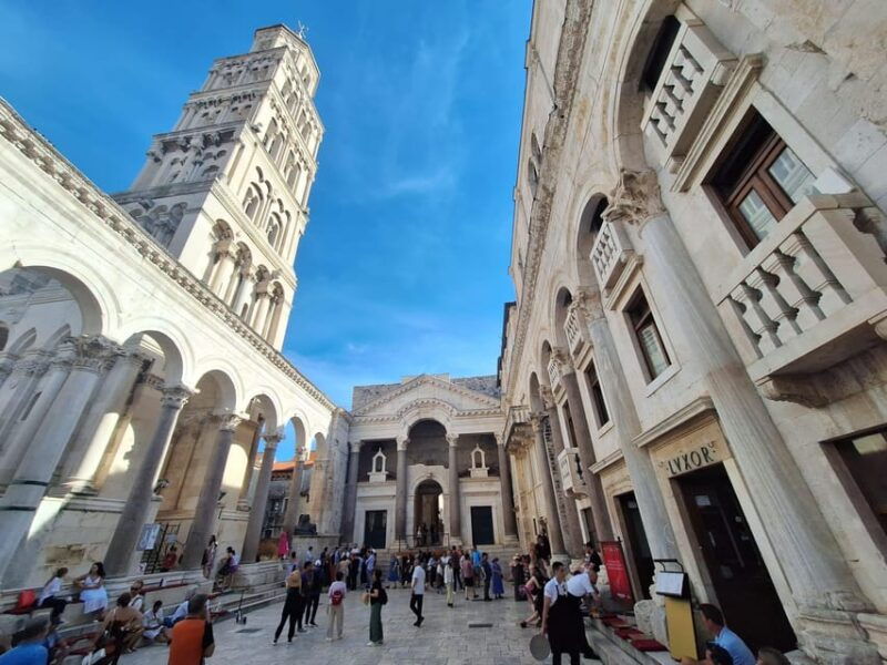 Split: History Walking Tour of the Old Town - Duration and Group Size