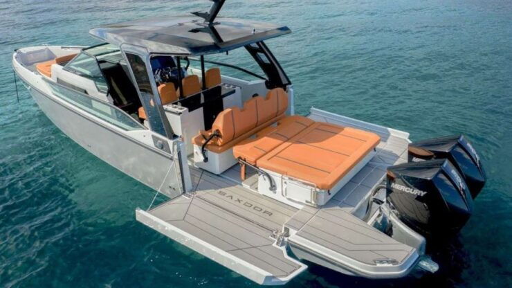 Split: Luxury Private Boat Trip to Hvar & Pakleni Islands - Experience Highlights