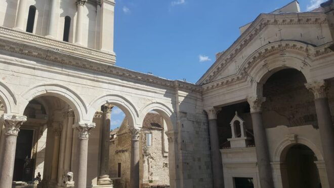 Split: Old Town Food Tour - Booking Process