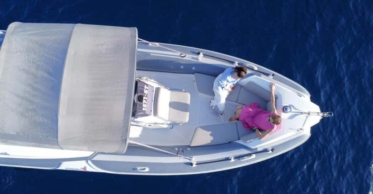 Split: Private Boat Rental - Customizable Speedboat Adventure
