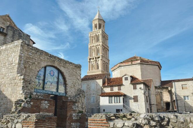 Split: Private Walking Tour for Families With Kids (5-17y) - Educational Value