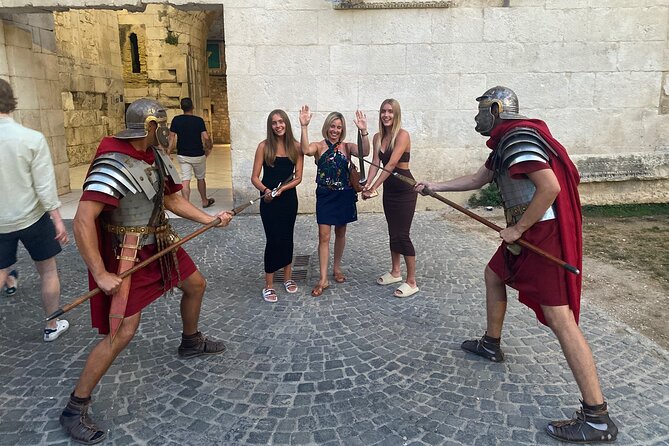 Split Private Walking Tour for Families With Kids From 5-17 Years - Tour Overview