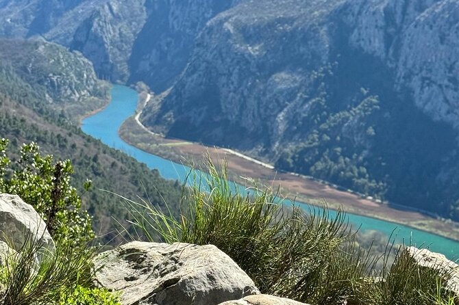 Split - Red And Blue Lakes - Cetina Canjon - Authentic Lunch - Good To Know