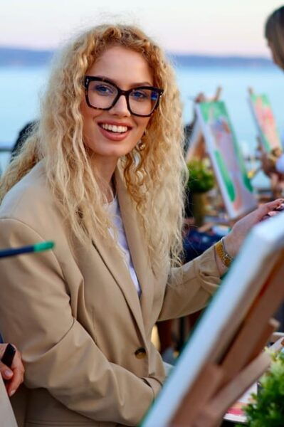 Split: Rooftop Painting- Painting on the Rooftop by the Sea. - Participant Guidelines