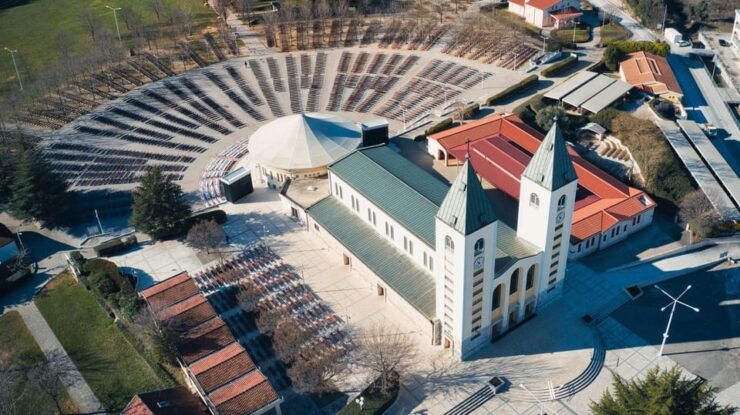 Split/Split Airport: Private One Way Transfer to Međjugorje - Booking Information