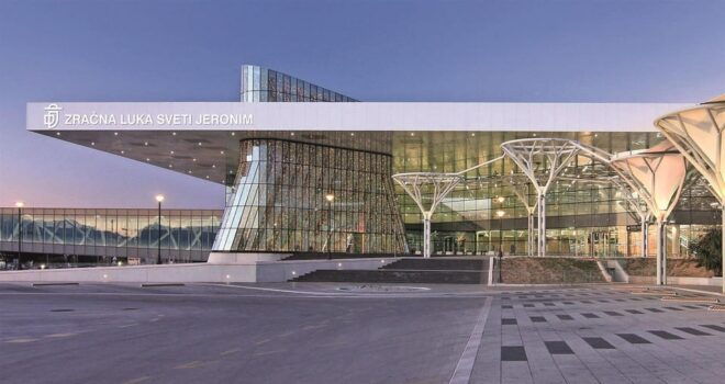 Split/Split Airport: Private One Way Transfer to Međjugorje - Transportation Features