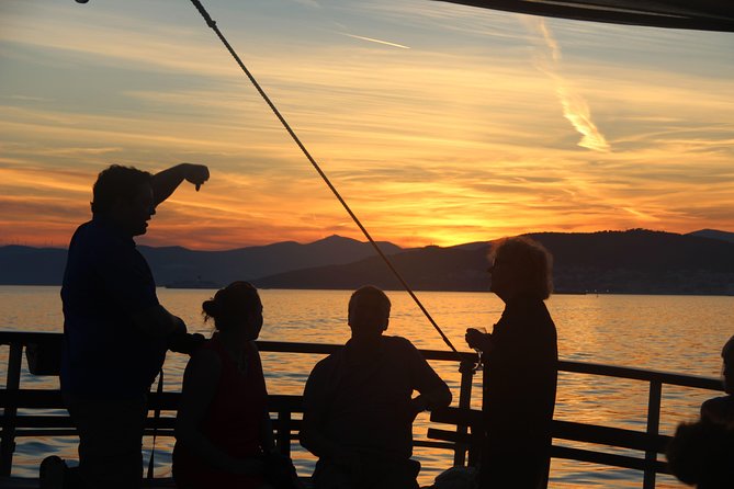 Split Sunset Cruise With Live Music - Booking and Cancellation Policy