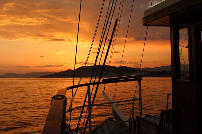 Split Sunset Cruise With Live Music - Frequently Asked Questions