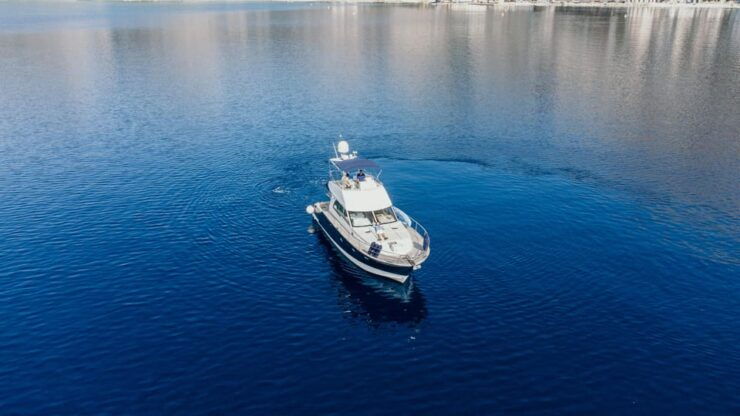 Split to Dalmatian Islands: Private Luxury Yacht Tour - Itinerary Highlights