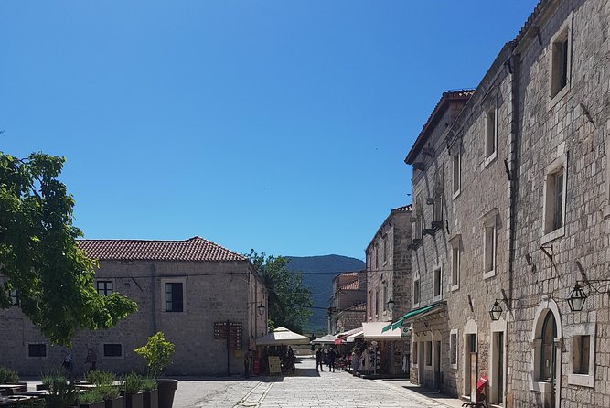 Split to Dubrovnik Private Transfer via Ston - Service Details