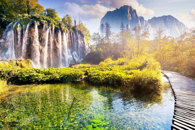 Split to Zagreb Group Transfer With Plitvice Lakes Guided Tour - Departure Details