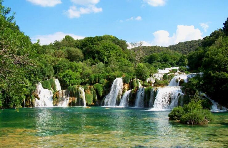 Split/Trogir: Krka National Park Day Trip & Boat to Skradin - Itinerary Highlights