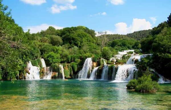 Split/Trogir: Krka National Park Day Trip & Boat to Skradin - Tips for Enjoying Your Trip