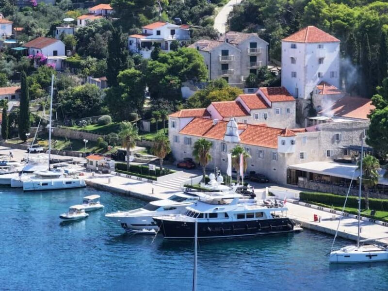 Split/Trogir: Trogir, Blue Lagoon, and Solta Speedboat Trip - Who is This Tour Best For?