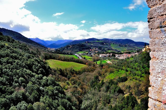 Spoleto Private Walking Tour With Official Guide - Background