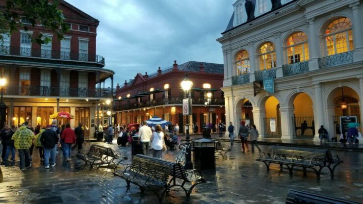 Spooky Family Ghost Tour - Experience Highlights