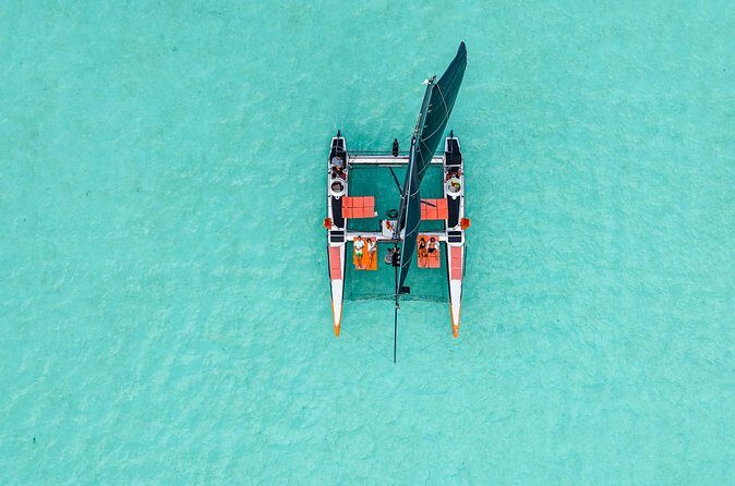 SPORT Catamaran Bora Bora : Sailing Snorkeling & Floating Bar - FAQs