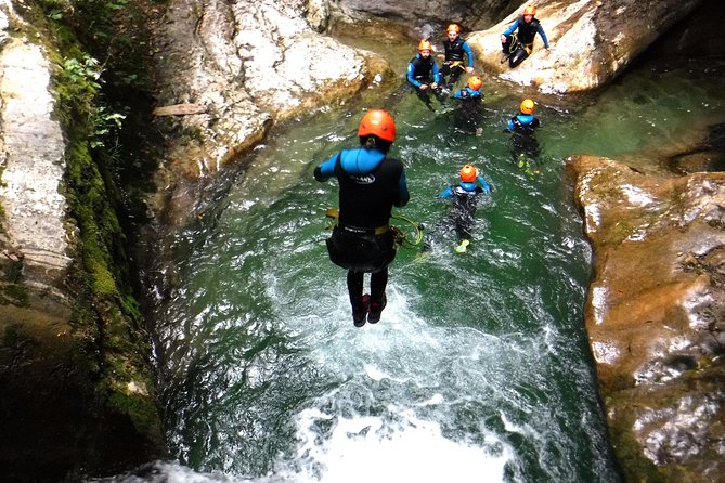 Sports Canyoning in Écouges Bas in Vercors - Grenoble - Traveler Photos