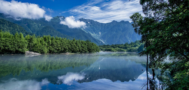 Spring, Summer, and Autumn Hiking Trip | Kamikochi x Shirakawa-go x Hida Takayama 2-Day Tour | Departure from Nagoya | Includes Resort Hotel - From Nagoya to Shirakawa-go’s thatched village