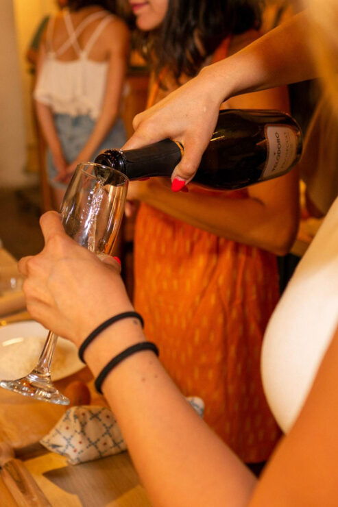 Spritz and Spaghetti Traditional Cooking Class in Rome - Experience Highlights