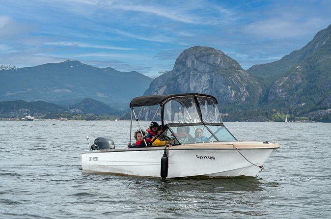 Squamish 4hr Rental 17ft Fiberglass Hourston with 70HP Engine - Final Thoughts: Who Should Book This?