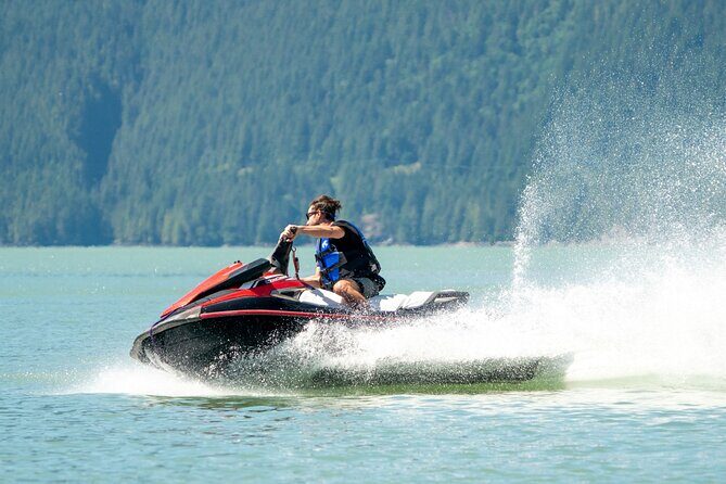 Squamish Yamaha Waverunner VX Deluxe Jet Ski Rental - The Review Perspective: What Past Participants Say