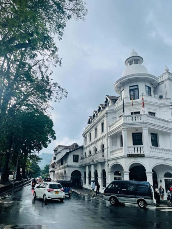 Sri Lanka: 10-Day Guided Tour with Customized tour - Who Should Consider This Tour?