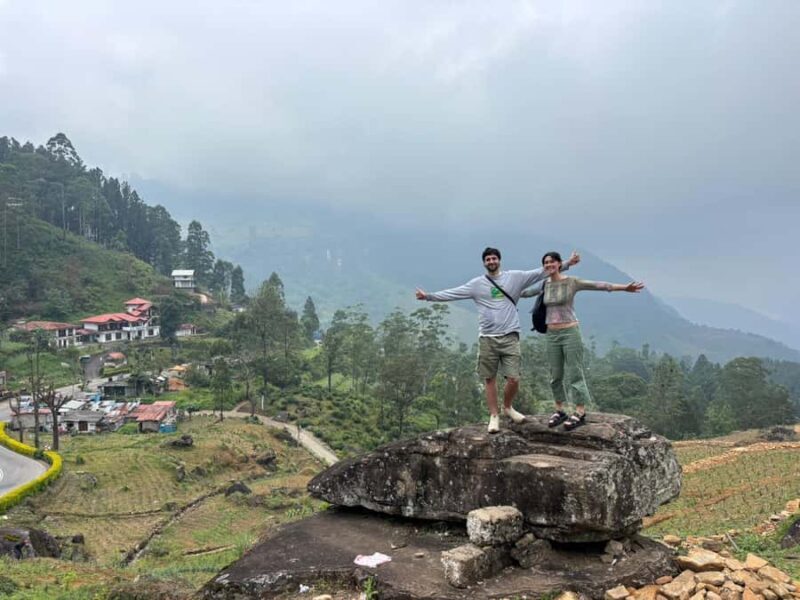 Sri Lanka 10-Days Highlights Tours - Transport, Group Size, and Flexibility