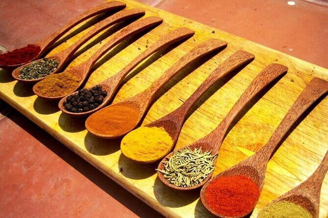 Sri Lanka 11 Days with Driver and Vehicle (Customizable) - The Best of Ella and the Hill Country