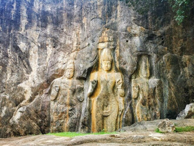 Sri Lanka: 15-DAY Luxury Tour With Accommodation + Breakfast - What to Bring