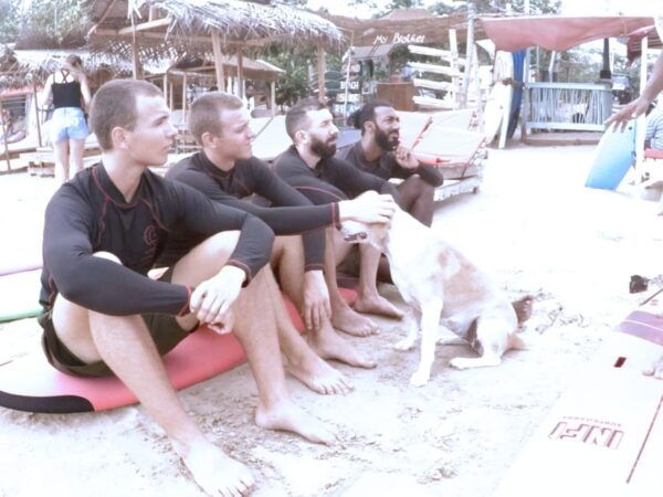 Sri Lanka: 18-DAY Surfcamp & Sightseeing Tour With Breakfast - Meeting Information