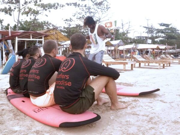Sri Lanka: 18-DAY Surfcamp & Sightseeing Tour With Breakfast - Booking and Cancellation Policy