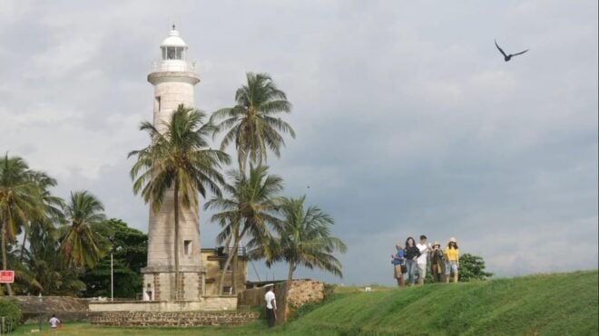 Sri Lanka 7-Day Tour: Private Car, Guide, Hotel, Meals - Accommodation Details
