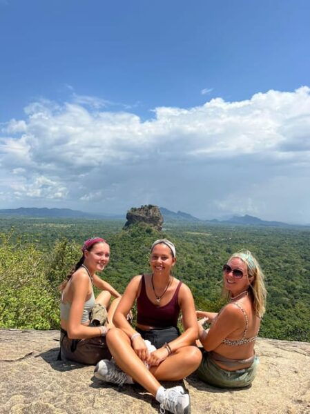 Sri Lanka: 8-Day Sightseeing Tour With Airport Transfers - Frequently Asked Questions