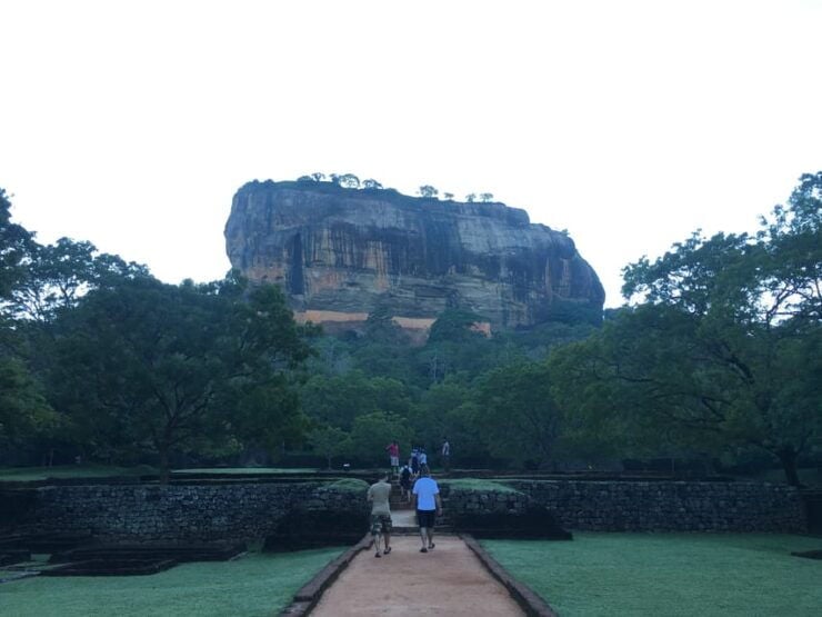 Sri Lanka 8-Day Tour of Kandy, Colombo and Anuradhapura - Overview of the Tour