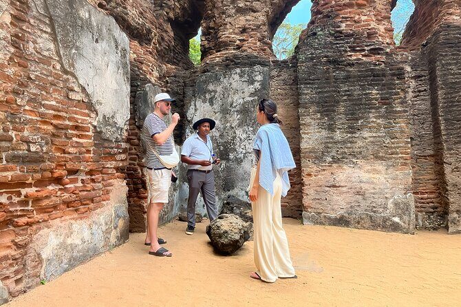 Sri Lanka: 8 Day Tour with Rich Cultural Experiences - Day Four & Five: Tea Country & Scenic Rail Ride