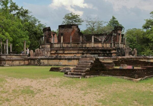Sri Lanka Cultural & Heritage Tour - With 05 Star Hotels - Booking Information