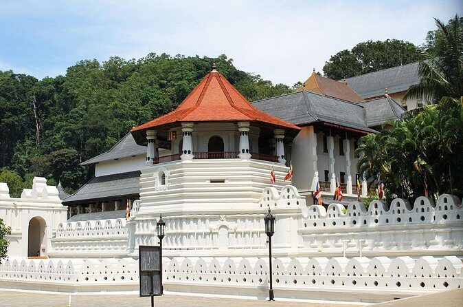 Sri Lanka Cultural Tour - FAQ