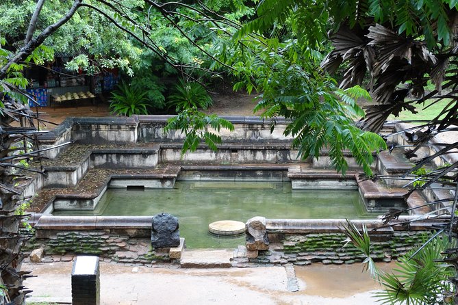 Sri-Lanka Cultural Tour 3 Days - Pickup and Meeting Details