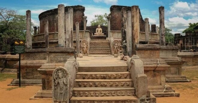 Sri Lanka: Cultural Triangle Full Circle on Beaten Path - Accommodation and Amenities