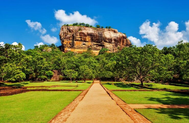 Sri Lanka: Hill Station, Beach and Wildlife - Language and Accessibility Options