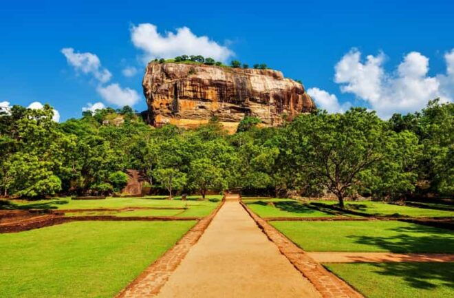 Sri Lanka: Hill Station, Beach and Wildlife - Detailed Daily Itinerary