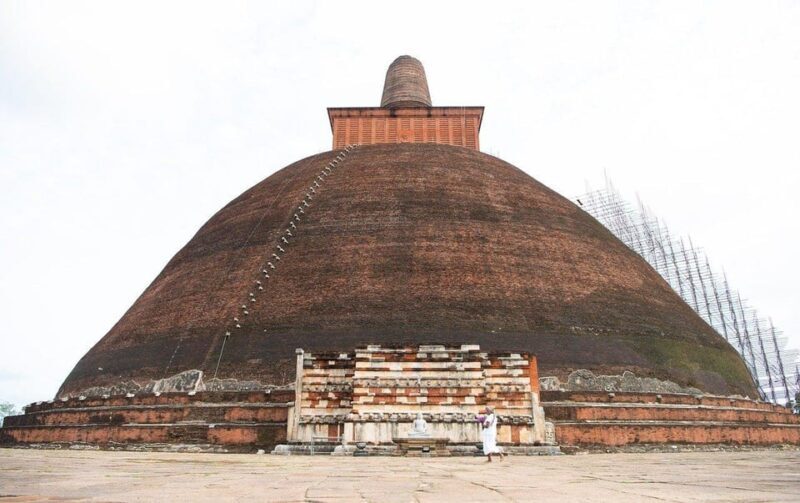 Sri Lanka Private 8-day Tour; Transport, Guide, Hotels, Food - The Sum Up