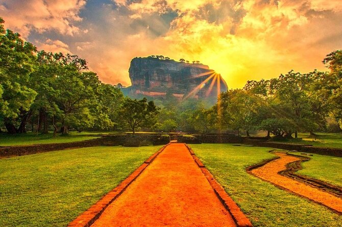 Sri Lanka Private Tour 10 DAYS Driver/Vehicle/Accommodation H/B - Reviews and Ratings